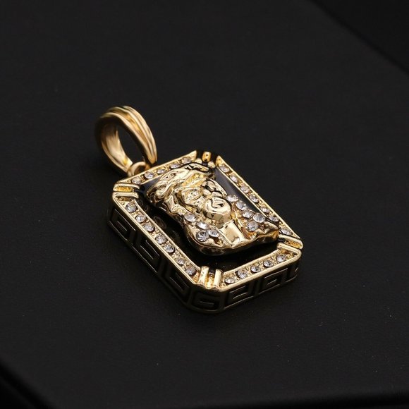 Jesus 14kt Pendant 18" Cuban Necklace - Picture 2 of 3